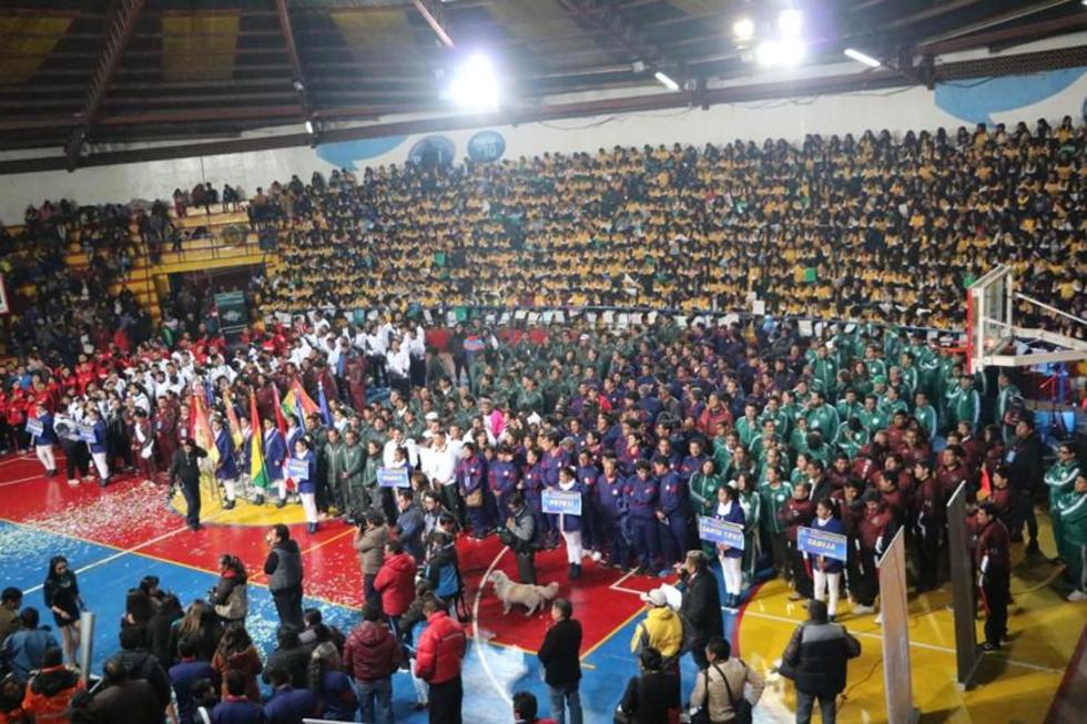 Potosí congrega a más de 1.000 ingenieros en olimpiadas deportivas