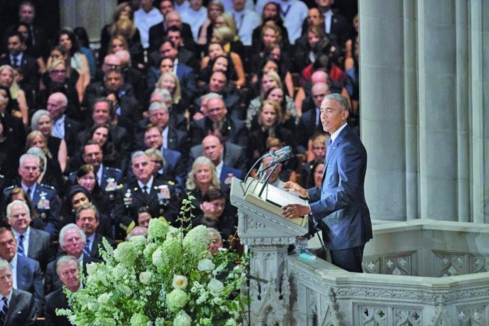 Barack Obama pide votar porque “la democracia depende de ello”