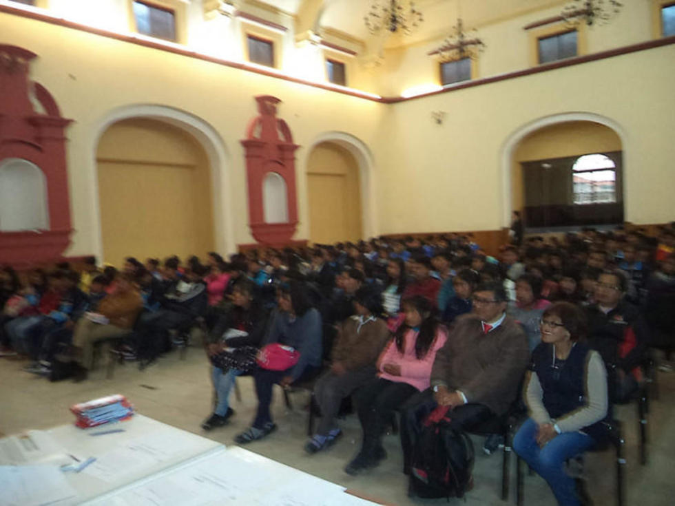 Buscan que estudiantes conozcan sus derechos