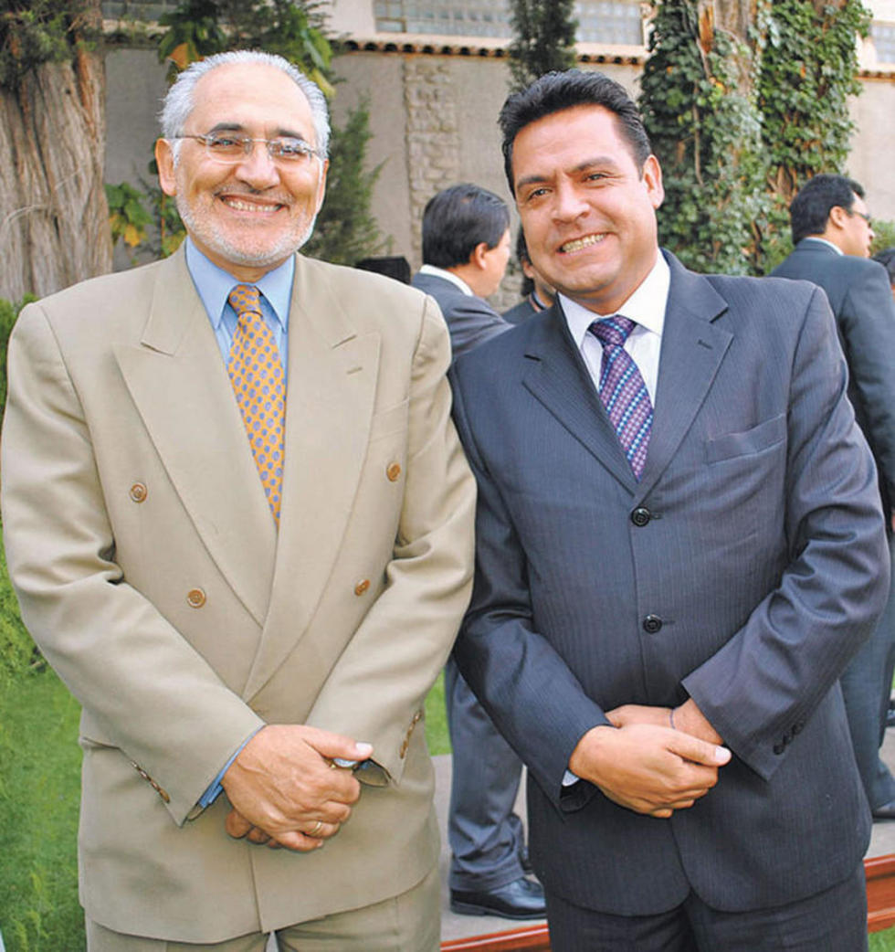 Demócratas hablaron con Mesa y Revilla para hacerle frente al MAS
