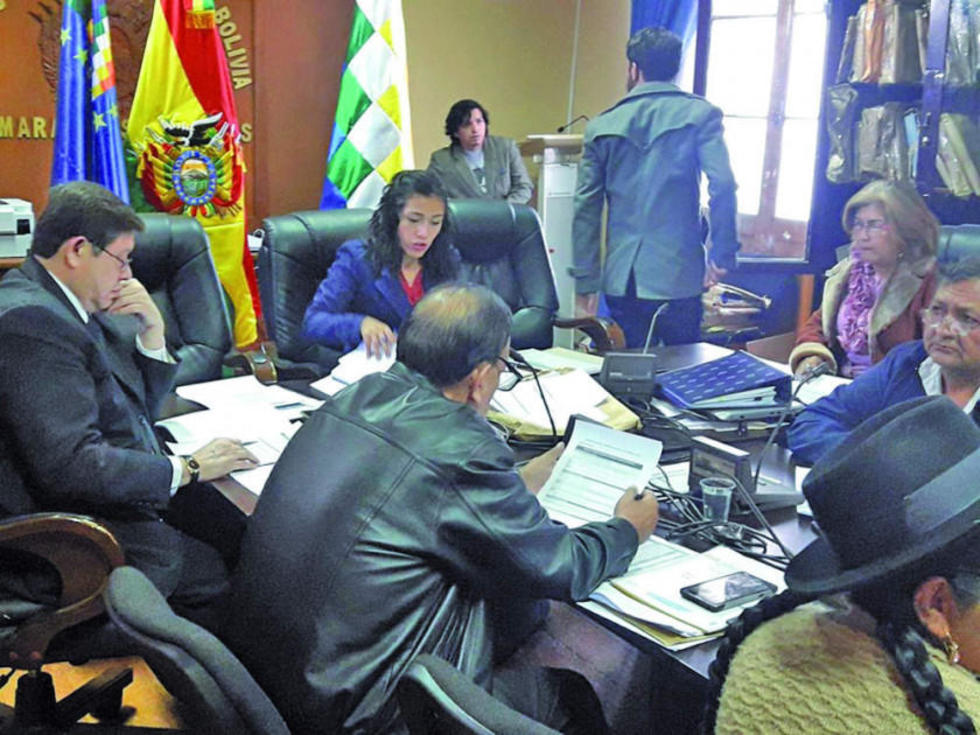 Designarán al fiscal del Estado hasta la primera quincena de octubre