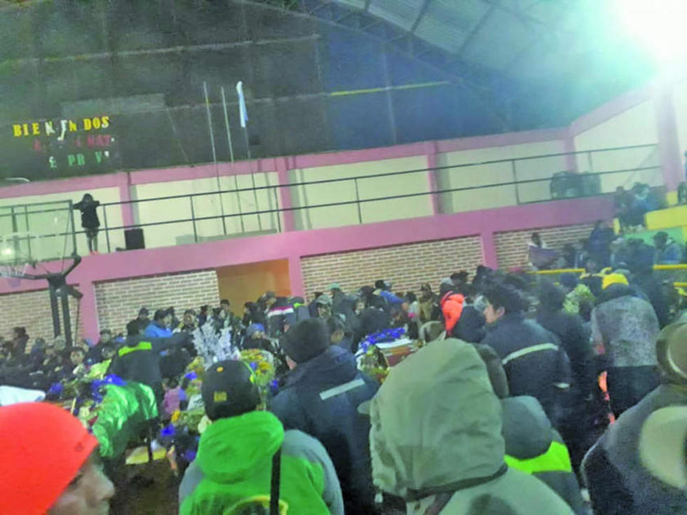 Comunarios de Tasna impiden actuado policial