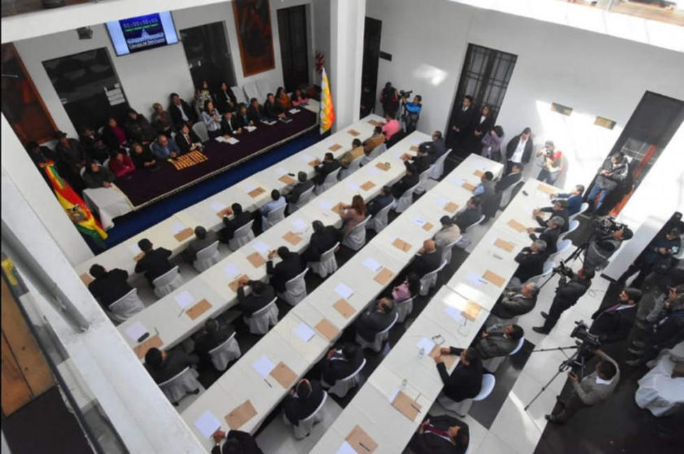 Para el cargo de fiscal del Estado quedan en carrera 36 aspirantes