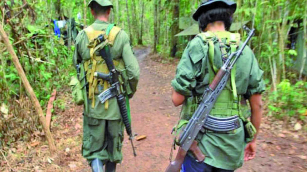 Disidentes de las FARC atacan y matan a 3 geólogos en Colombia