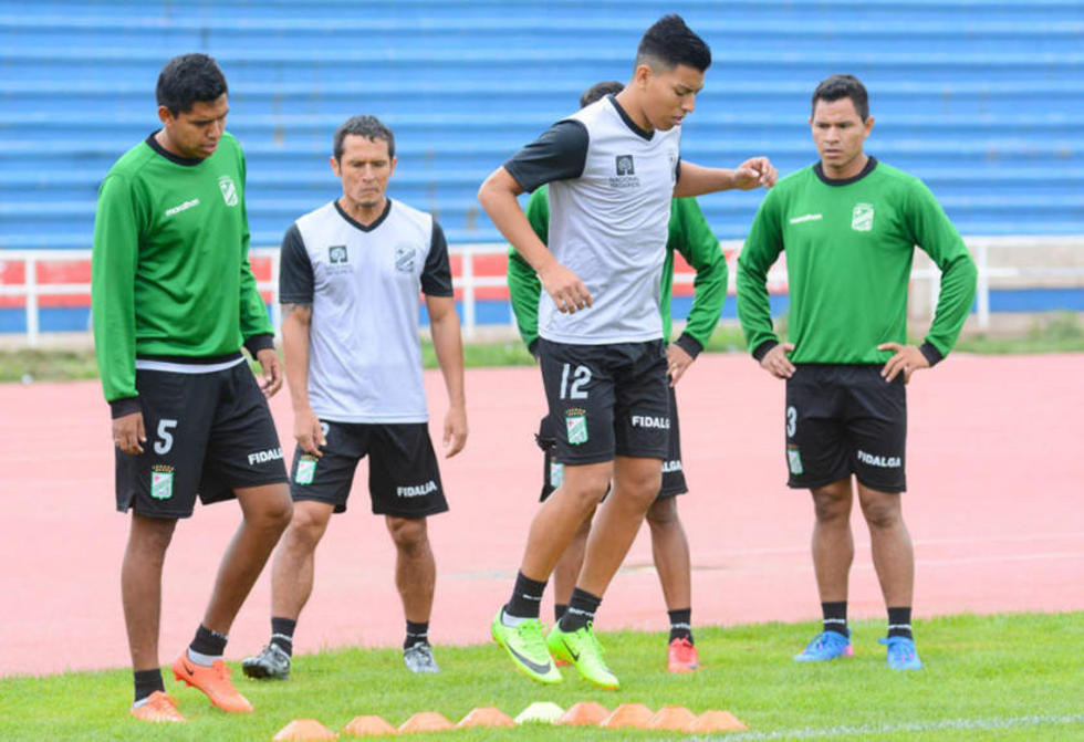 Oriente Petrolero quiere alzar cabeza en el torneo