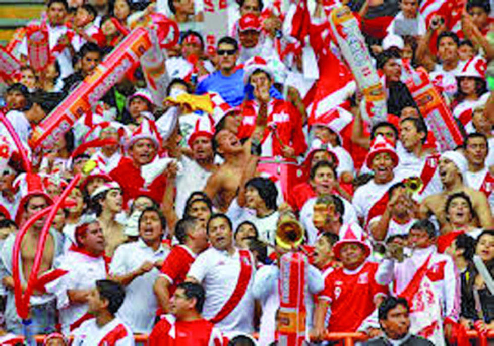 Perú logra el premio a la mejor afición