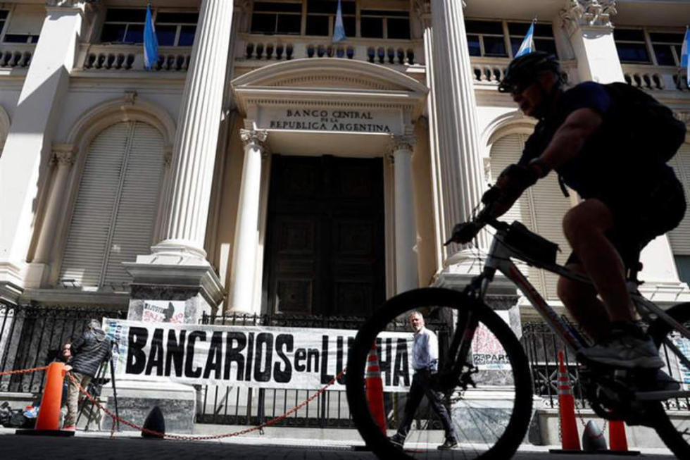 Sindicatos piden a Macri cambiar rumbo de su politica económica