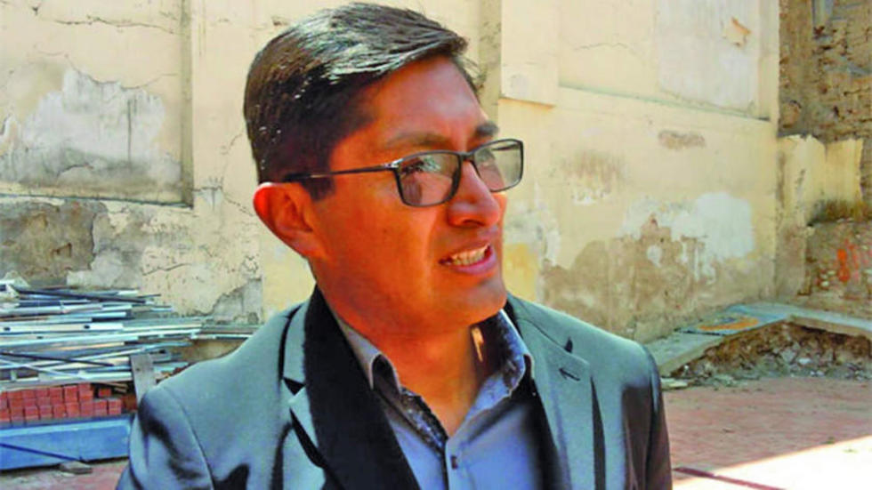 Fiscal Blanco dice que las decisiones benefician a unos y perjudican a otros