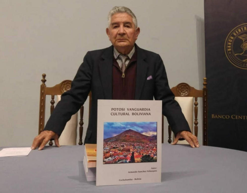 Armando Sánchez presenta un libro