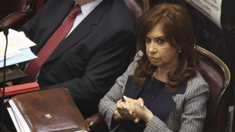 Argentina: Cristina Fernández busca veedores para sus juicios