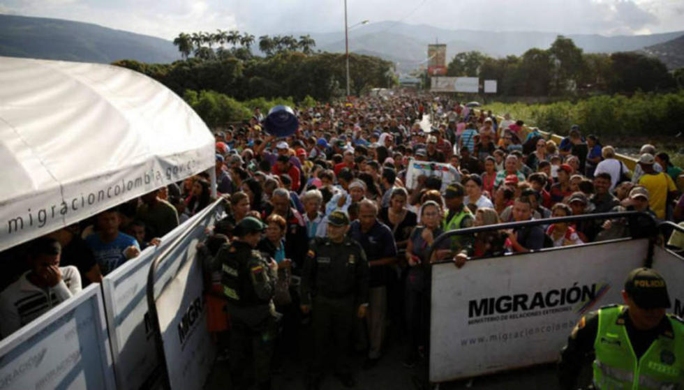 Maduro dice que miles de inmigrantes venezolanos regresan a su país