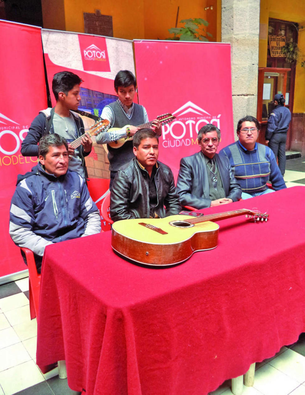 Invitan a clasificatorio del charango para Aiquile 