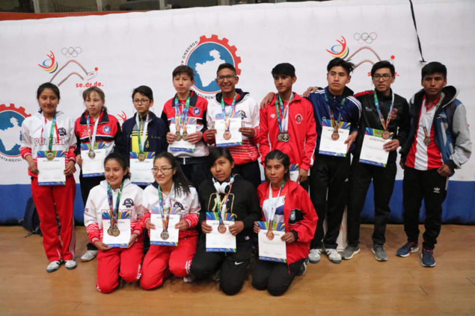 Tenis de mesa ya tiene a sus campeones en los Juegos Plurinacionales 