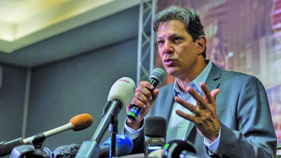 Haddad logra apoyo de casi toda la izquierda para segunda vuelta en Brasil