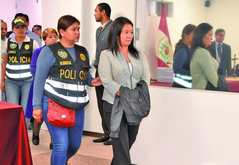 Detienen a Keiko Fujimori por un caso de lavado de activos en Perú