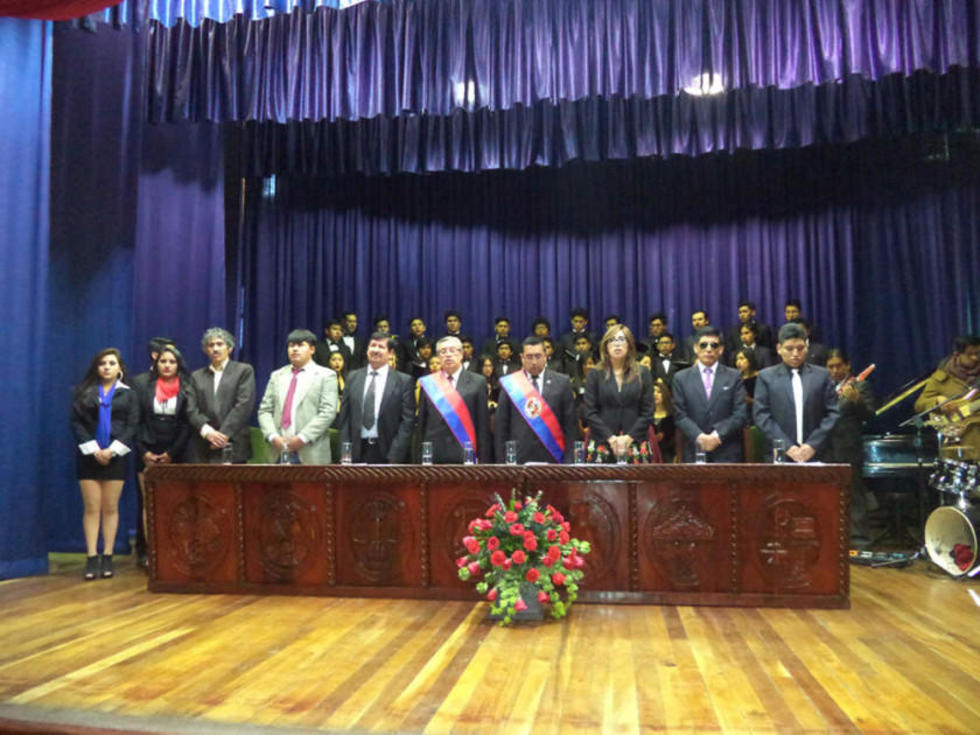 La UATF celebra 126 años de creación con el fin de buscar la excelencia