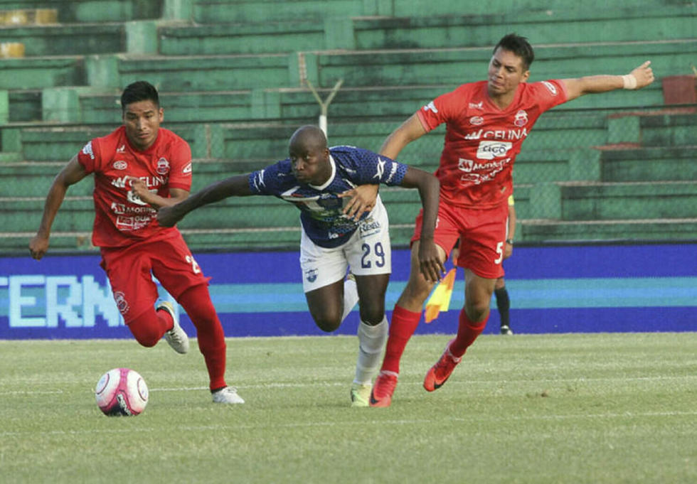 Guabirá afrontará el torneo  con su equipo completo