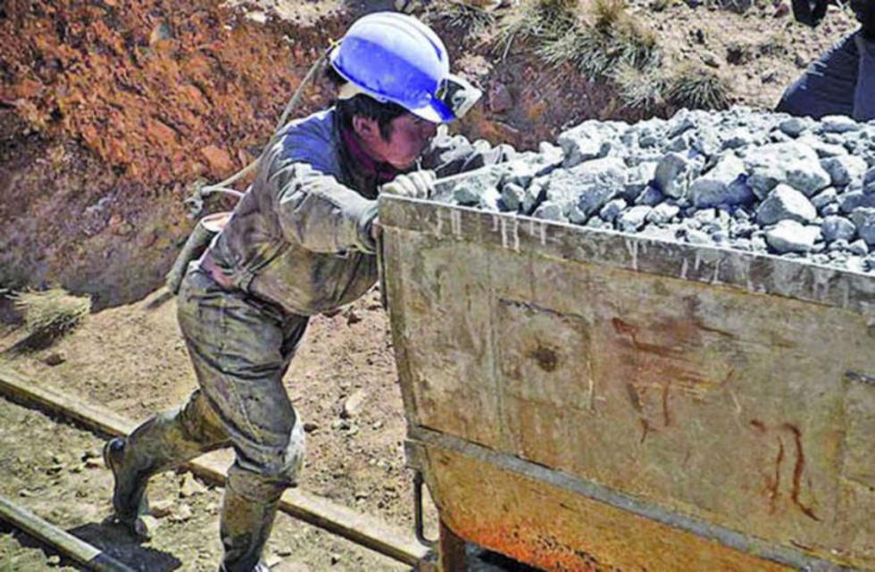 Campesinos prevén  retorno a sus chacras por baja minera