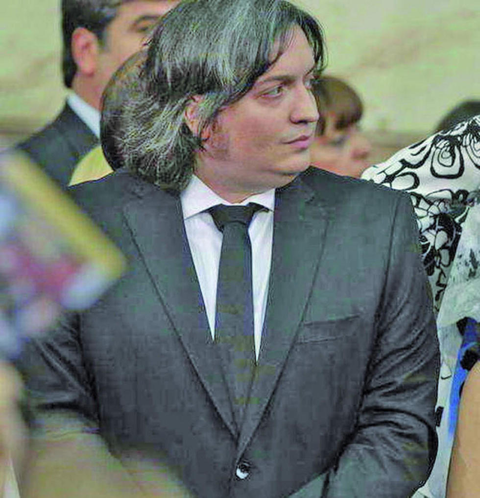 Hijo de los Kirchner pide ser sobreseído en un caso por sobornos