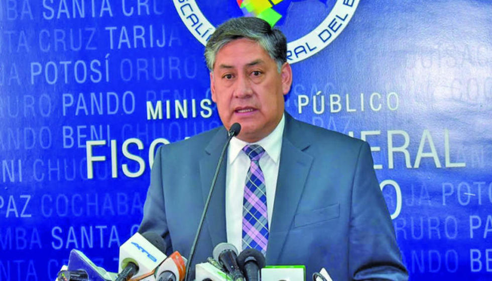 Fiscal Juan Lanchipa hereda una mora procesal de 236.000 casos