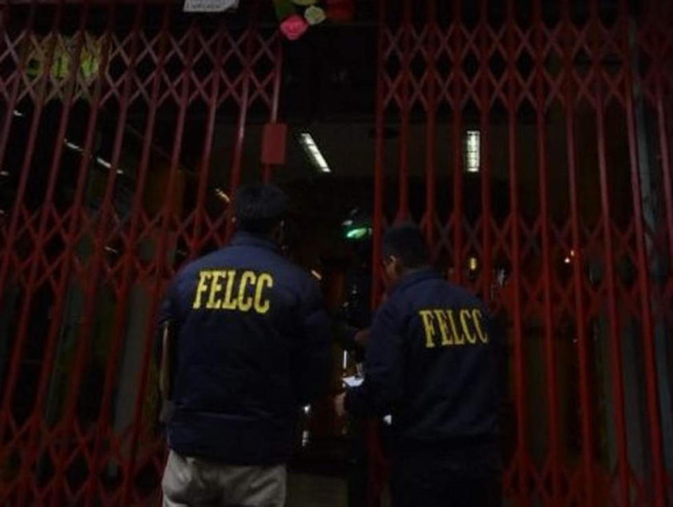 Asaltan una galería en un centro comercial