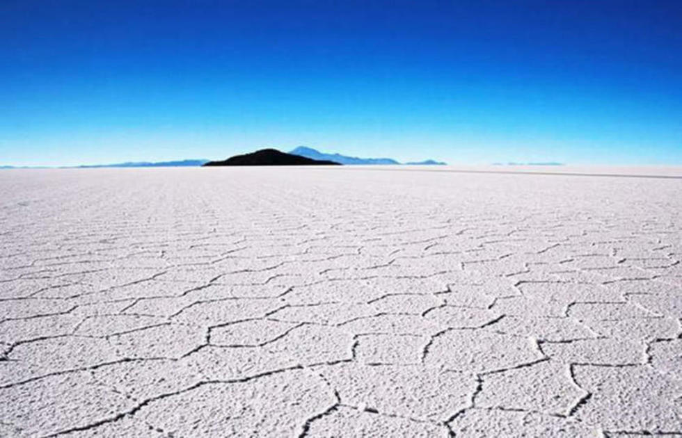 La Boltur oferta paquetes a La Paz, Tarija y Uyuni