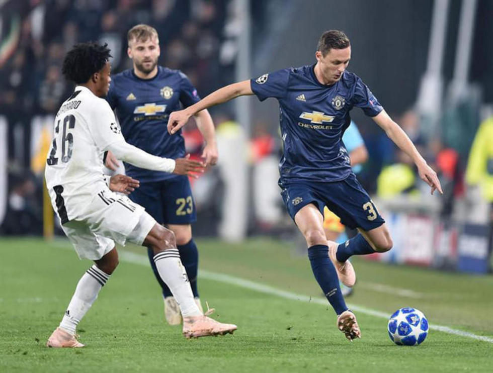Manchester United remonta y aplaza la clasificación de Juventus 