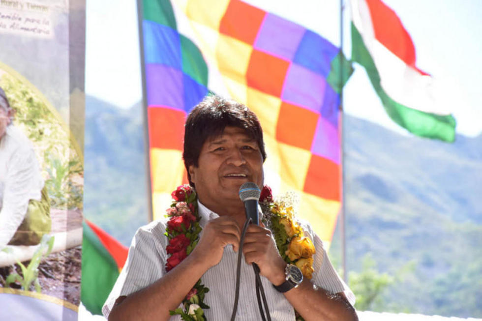 Evo Morales pide a las organizaciones que le defiendan y marchen por él