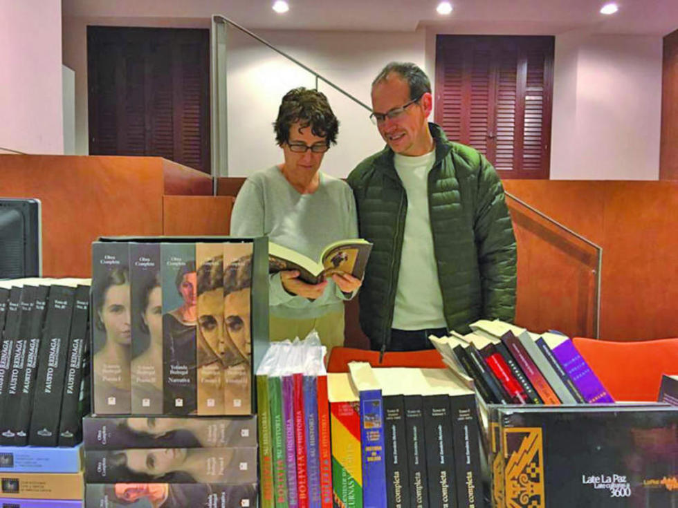 La Paz lleva cultura a Madrid con libros