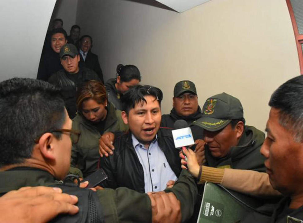 Jhiery Fernández trabajará en hospital de una Alcaldía