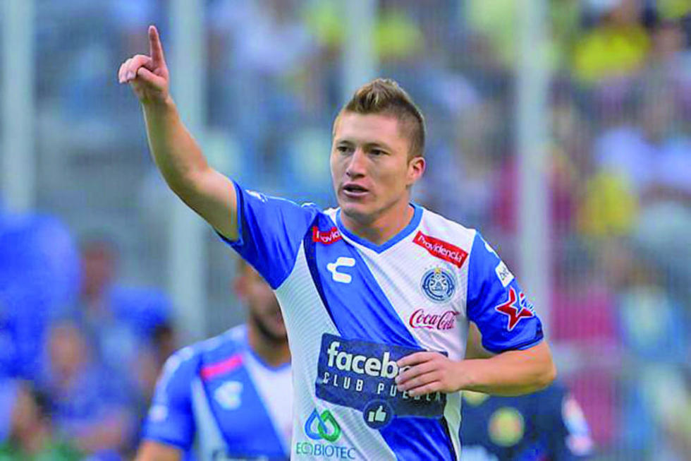 El Puebla garantiza continuidad de Chumacero