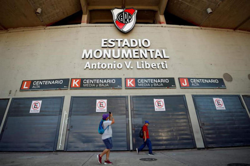 El Monumental se engalana para el Superclásico