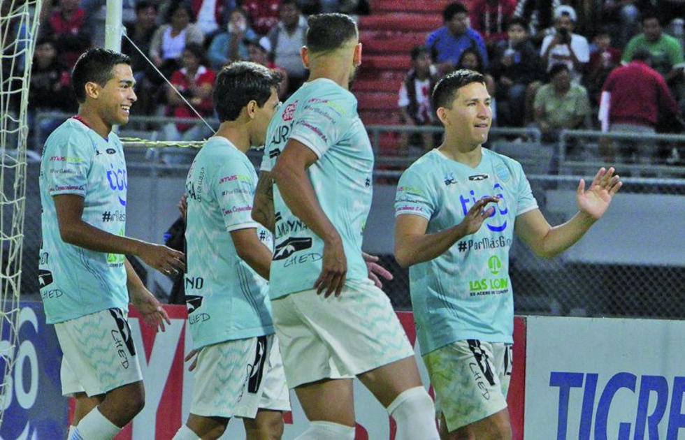 Aurora va por el cuarto triunfo consecutivo
