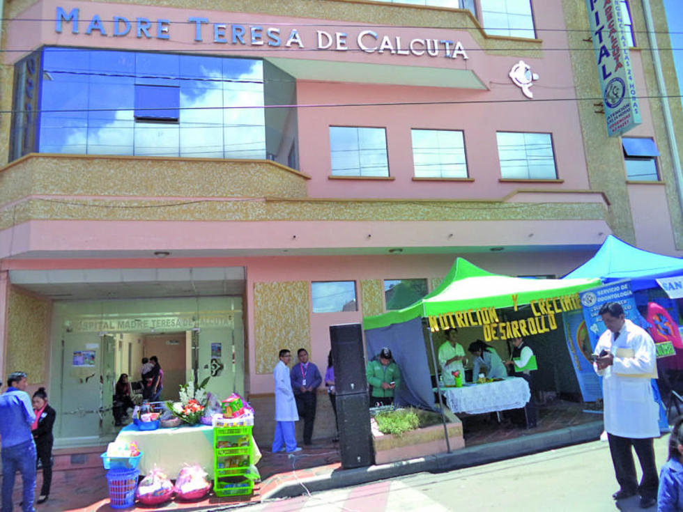 El Hospital Teresa de Calcuta destaca fortalecimiento de sus quirófanos