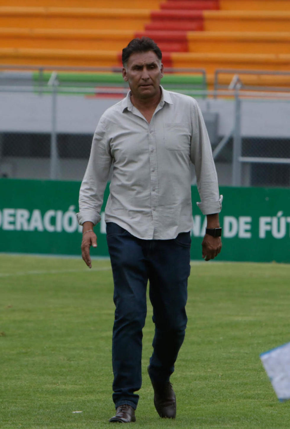 Ferrufino quiere amargarle la noche a la banda roja