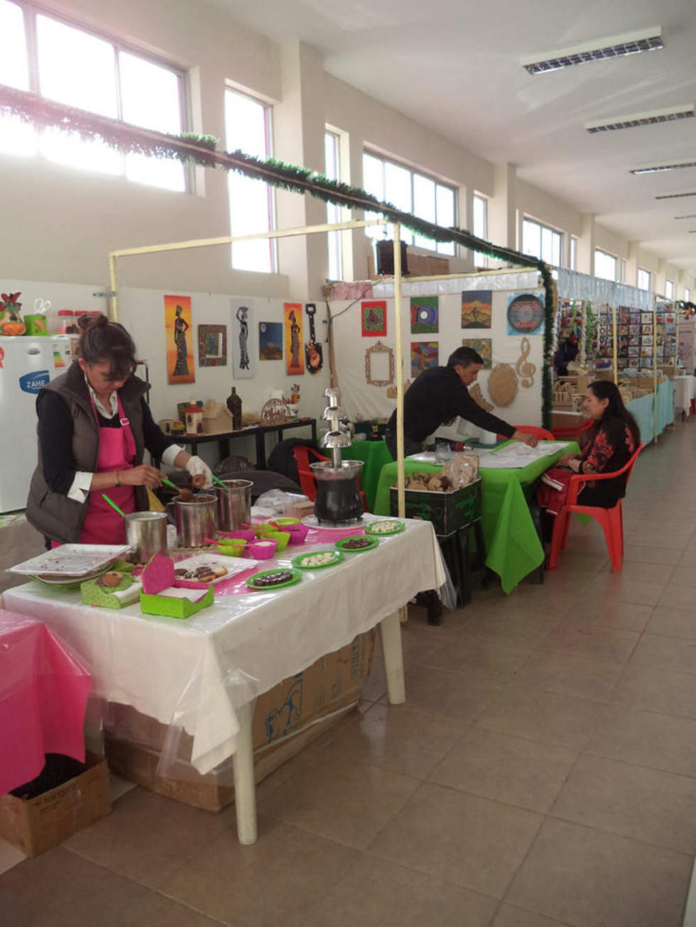 Comienza muestra de Arte Decorativo y Manualidades
