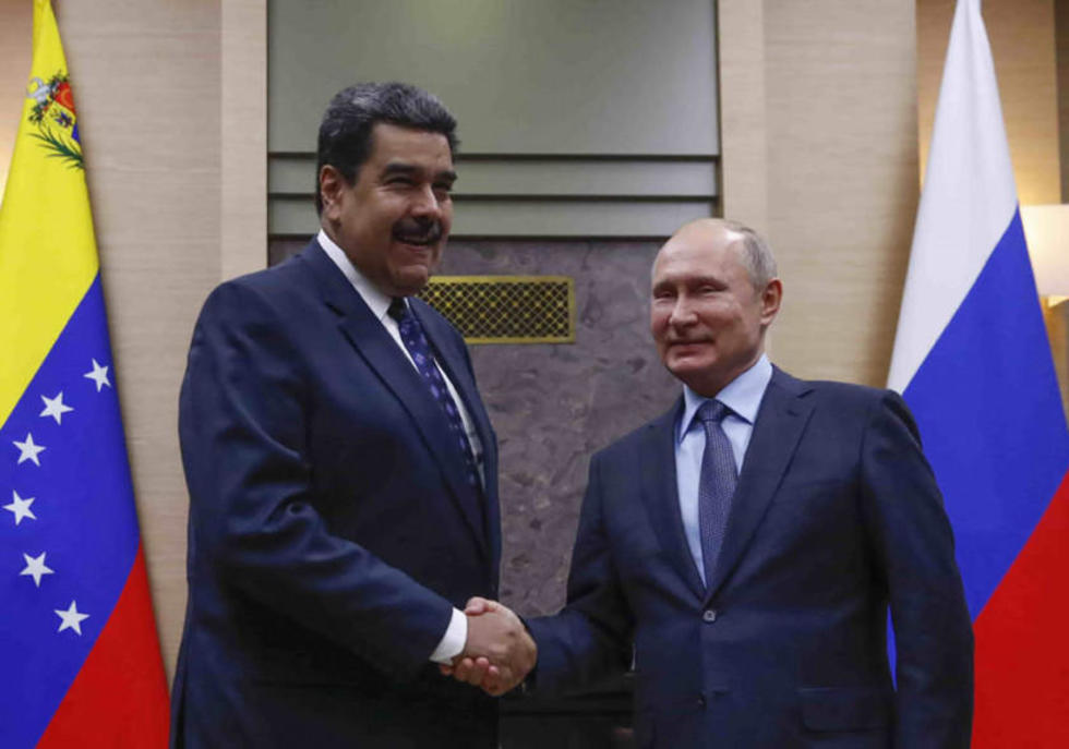 Maduro cierra contratos con Rusia por más de 6.000 millones de dólares