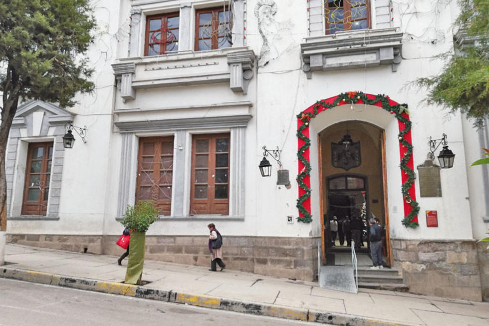 Concejal denuncia baja ejecución y el alcalde solicita no polemizar