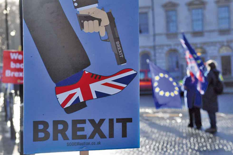 El Parlamento británico votará en enero si se va o no de la UE