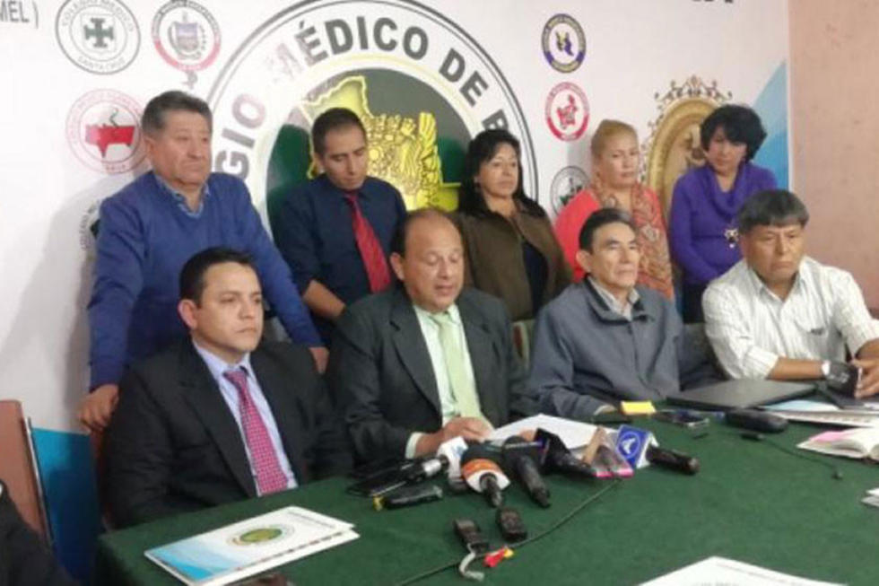 Sector privado de salud se suma al paro contra el seguro universal