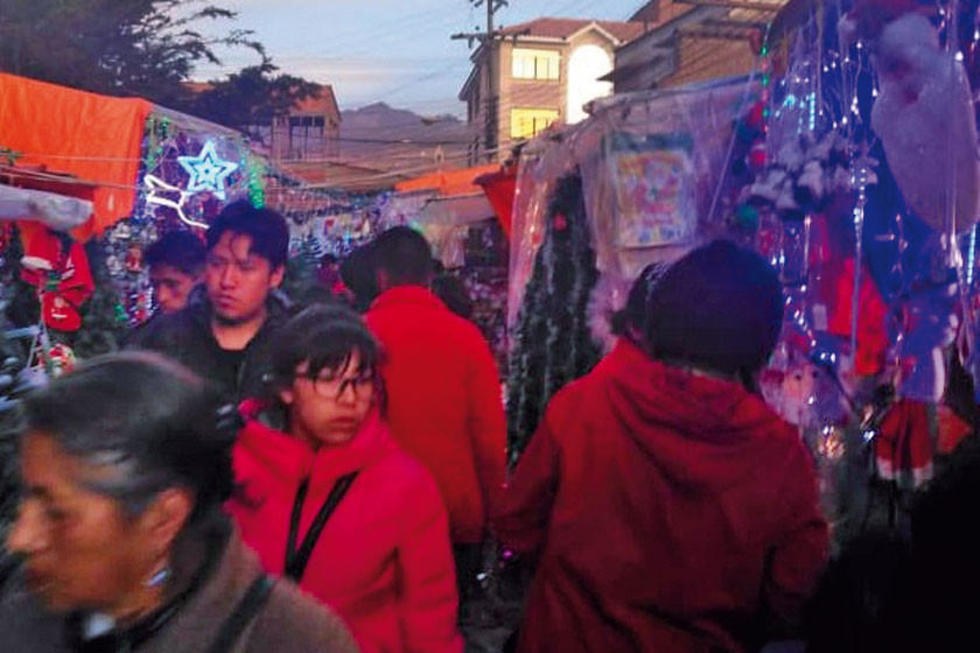 Se dinamiza el comercio ante la proximidad de la Navidad