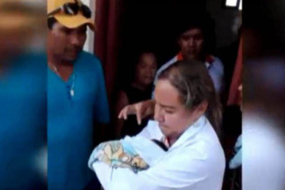 Denuncian negligencia médica por muerte de madre y su hijo