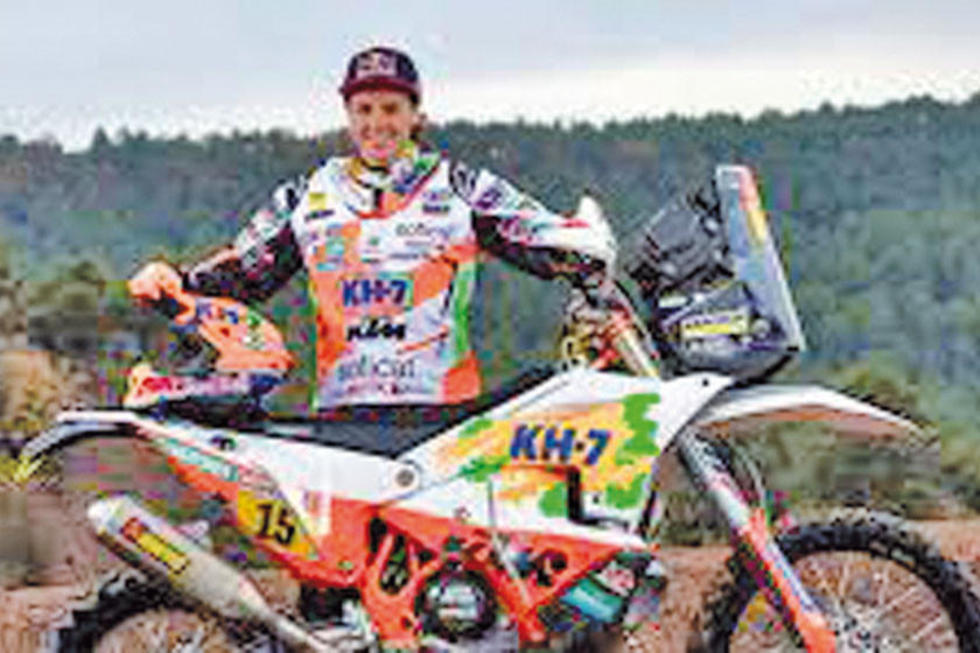Sanz llevará al Dakar 150 kilos de equipaje
