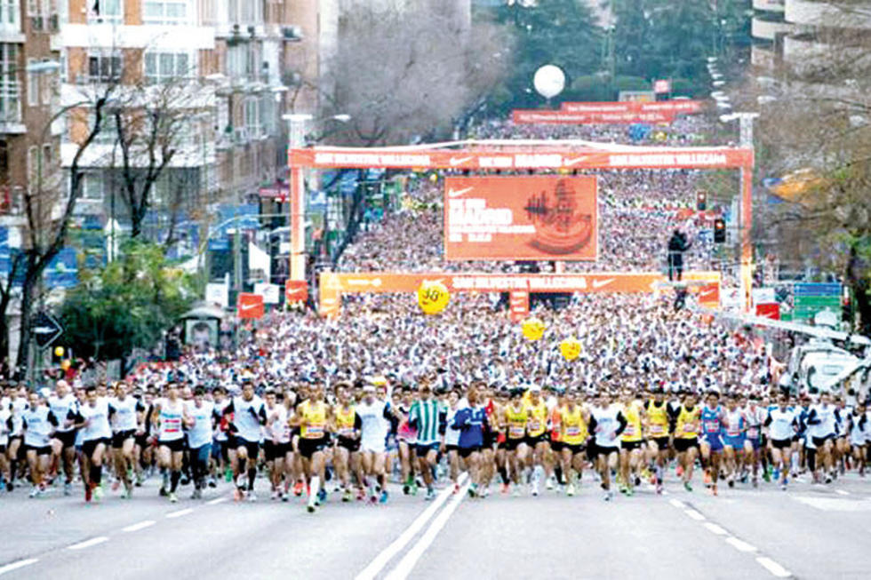 Prueba de San Silvestre tiene 30.000 atletas 