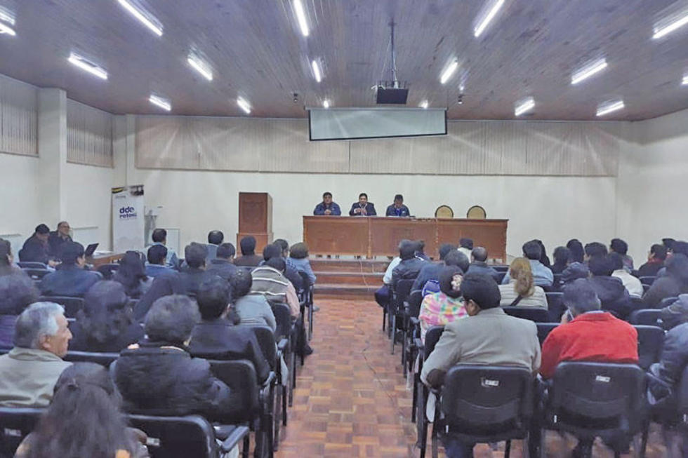 La Dirección Distrital busca evitar las filas en inscripciones escolares