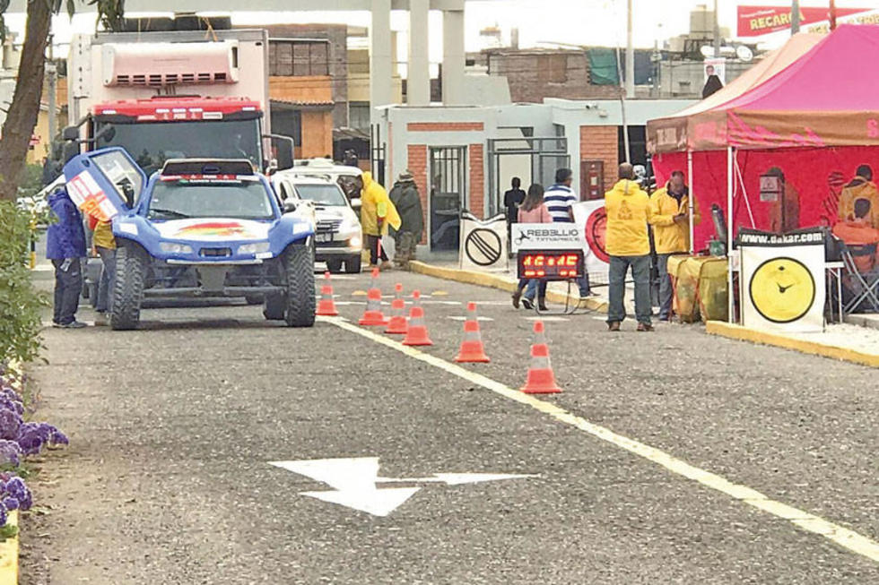 El corredor boliviano Luis Barbery se reincorpora  hoy a la segunda mitad del Dakar 