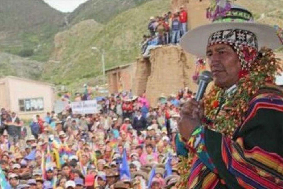 Evo recoge necesidades de la ciudad de Potosí