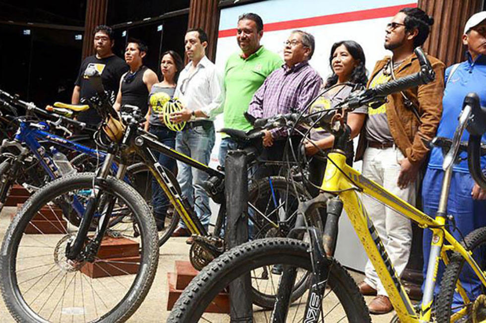 Promulgan reglamento de la Ley de la Bicicleta en Cochabamba