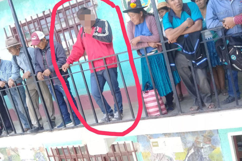 Detectarán cantidad de dólares falsos en compra de auto