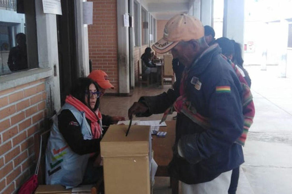 Solo el 29,9 por ciento de los militantes acudieron a las urnas en Potosí